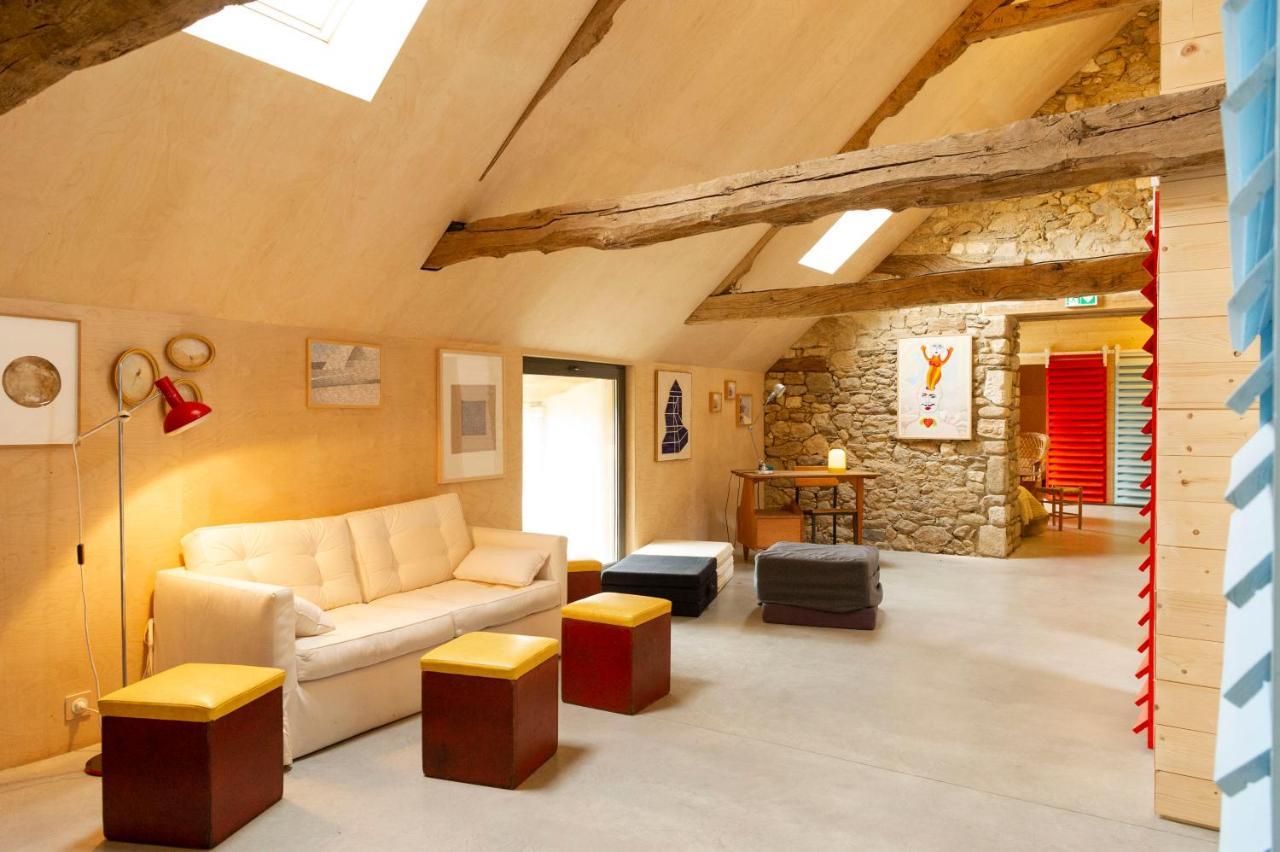 La Ferme Du Golf, Gite Atypique Et Artistique Лансьё Экстерьер фото